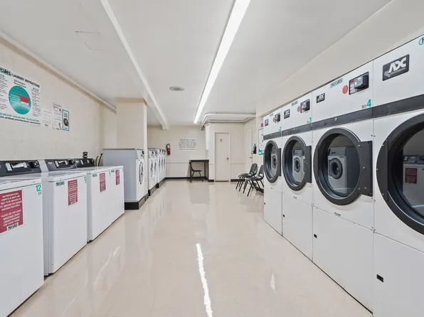 3215 Avenue H image 23 of 25