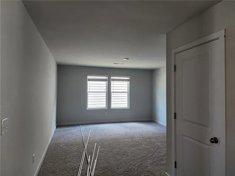 5161 Union Heights Way — Photo 14