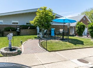 108 E Rochester Ave, Wildwood Crest, NJ 08260