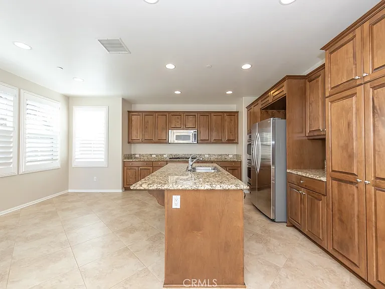19928 Esmeralda Ct — Photo 8