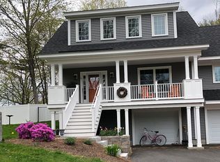 14 Leathers Ln, Dover, NH 03820