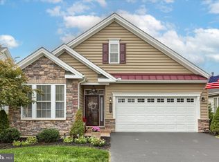 515 Allegiance Dr, Lititz, PA 17543