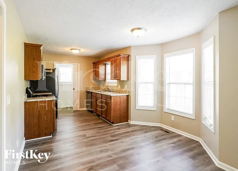 6009 Pleasant Hill Dr — Photo 4