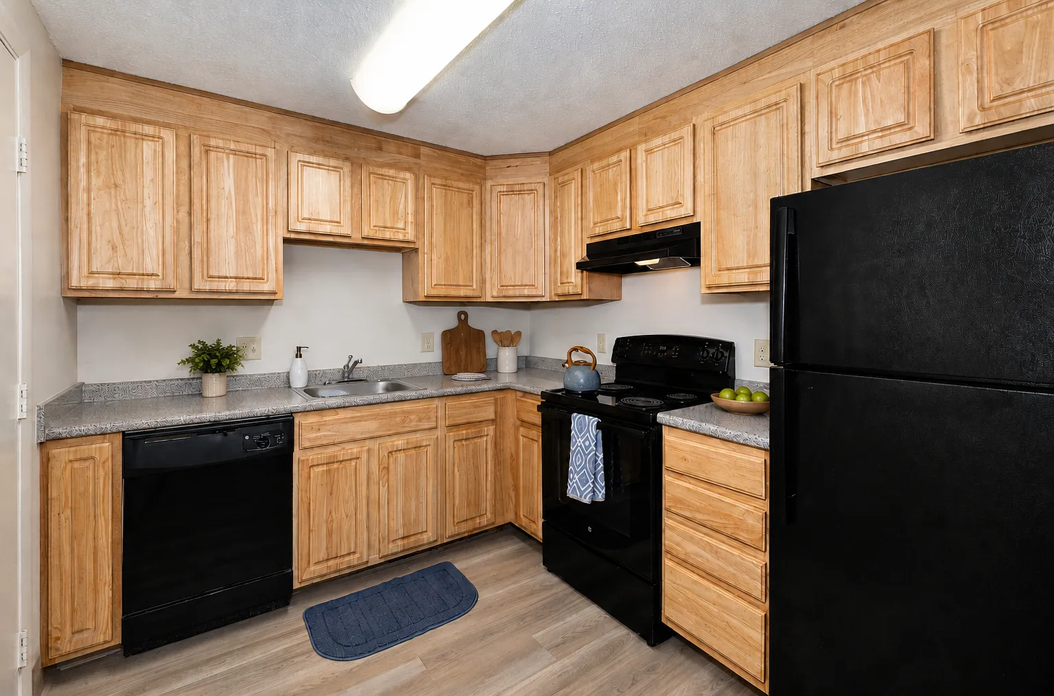 Pine Brook Place Apartments — Photo 1