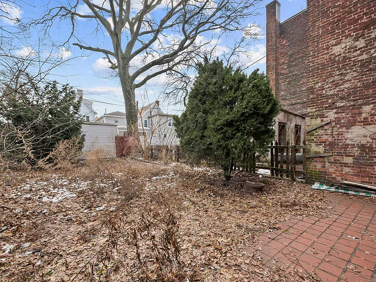 186 Ocean Ave #JC — Photo 13