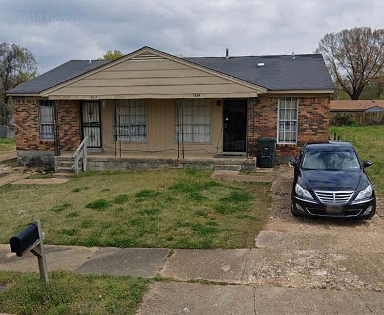 1st image of 4439 Medley Ln #1