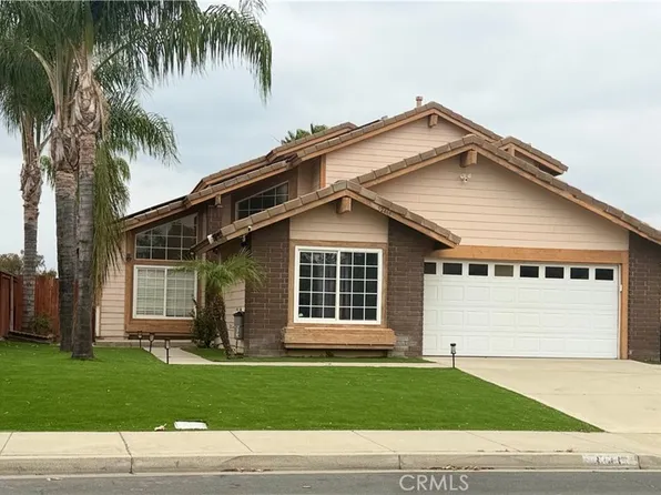 32445 Skylark Dr, Lake Elsinore, CA 92530