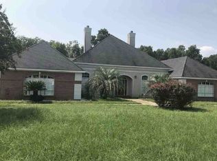 124 Porter Cir, Valley Grande, AL 36703