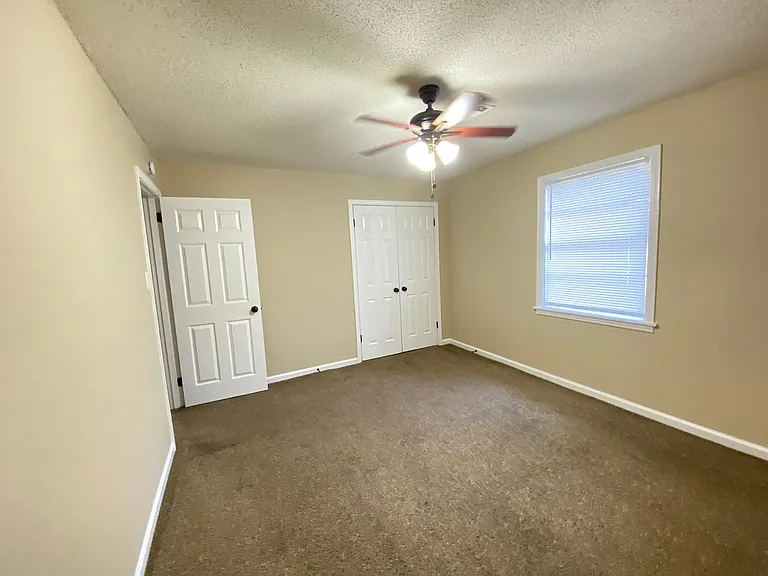 6517 Farmstead Rd — Photo 8
