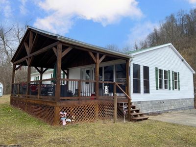 1912 Hackers Creek Rd, Buckhannon, WV, 26201