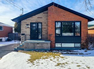 237 Fernwood Cres, Hamilton, ON L8T 3L7