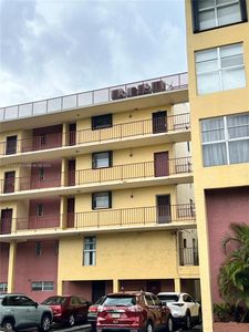 8775 Park Blvd APT 411, Miami, FL, 33172