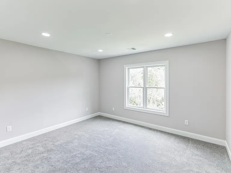 603 South St — Photo 25
