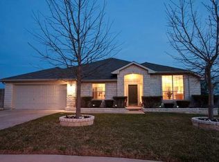 310 Ranier Ln, Round Rock, TX 78665