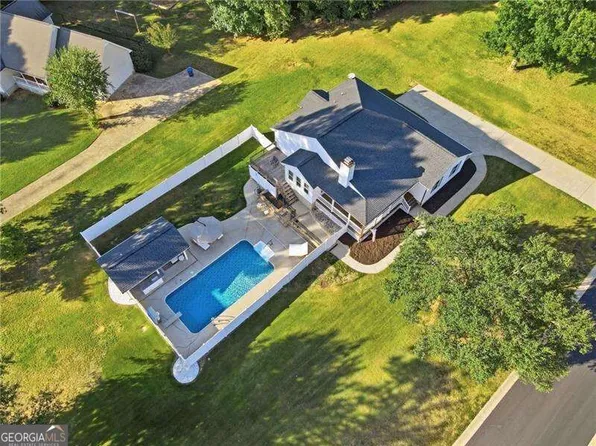 212 Monte Ln, Jefferson, GA 30549