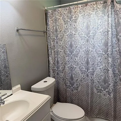 2816 Veronica Dr — Photo 9
