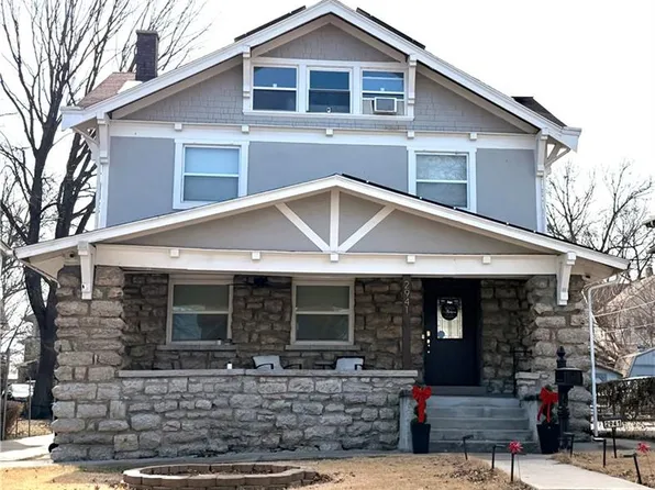 2941 Victor St, Kansas City, MO 64128
