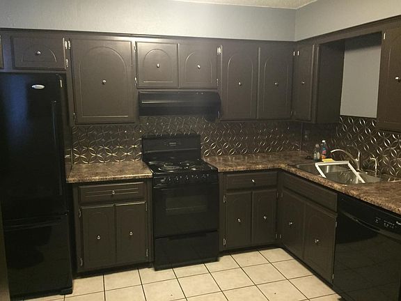 2nd image of 3901 N Kickapoo Ave APT 44