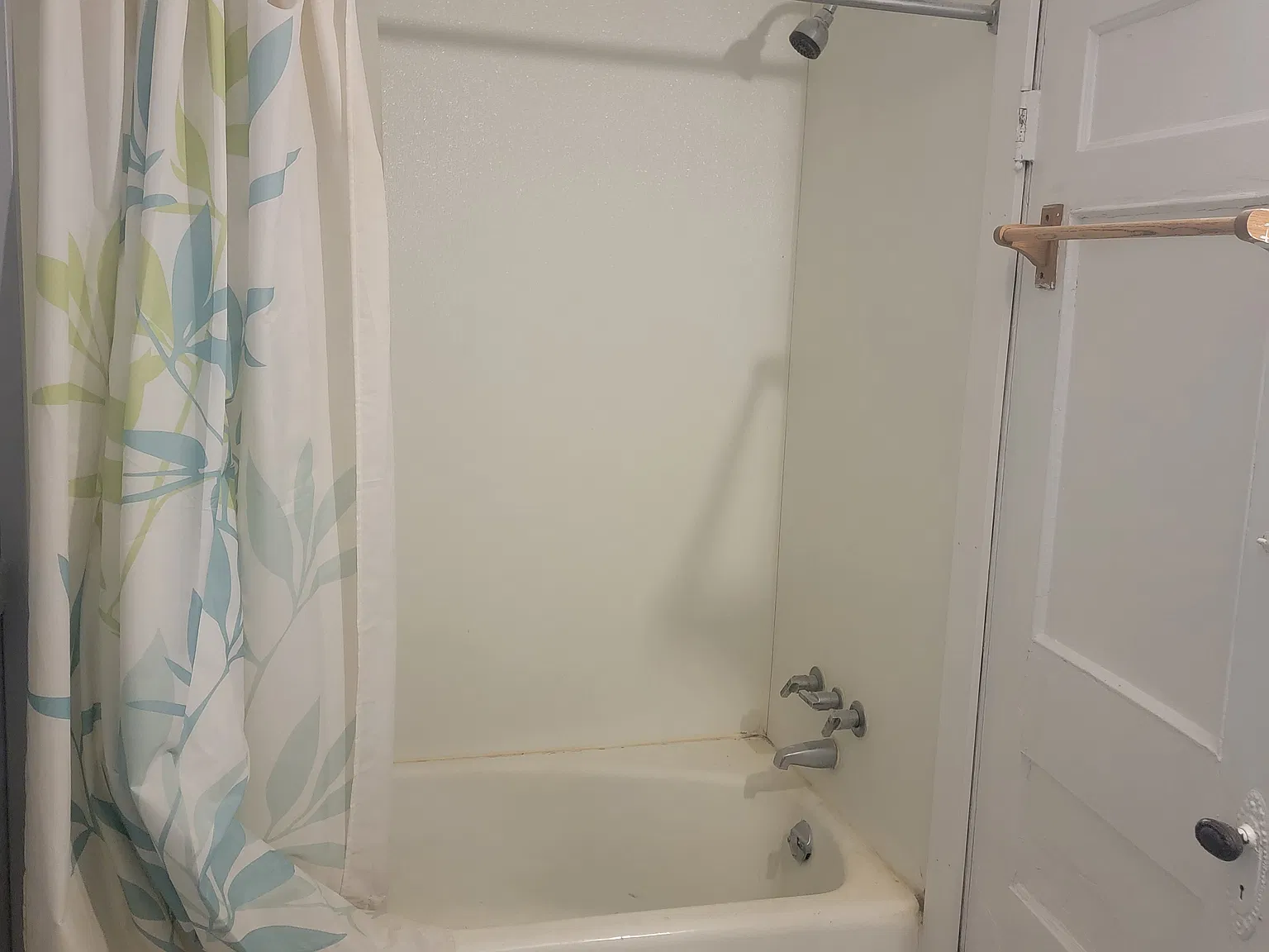 187 Buckingham St — Photo 3