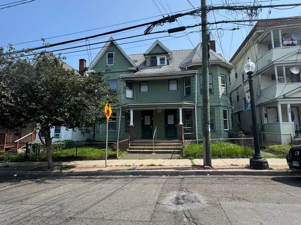 240 Madison Ave #1R, Bridgeport, CT 06604