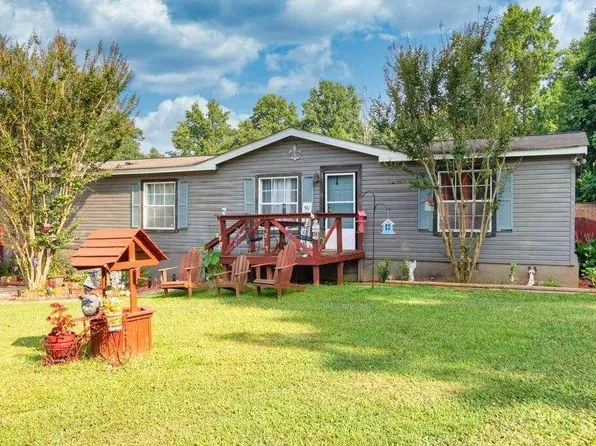 5124 Woodmont Pl, Flowery Branch, GA 30542