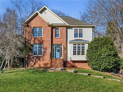 325 Stonebrook Ln, Winston Salem, NC, 27104