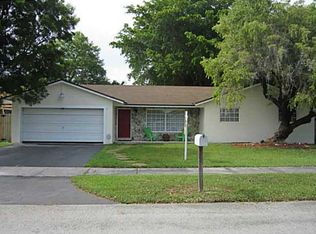 13815 SW 106th Ter, Miami, FL 33186