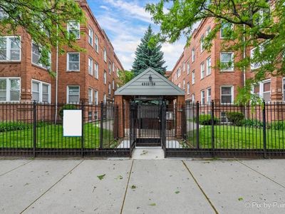 4912 N Kedzie Ave APT 2E, Chicago, IL, 60625