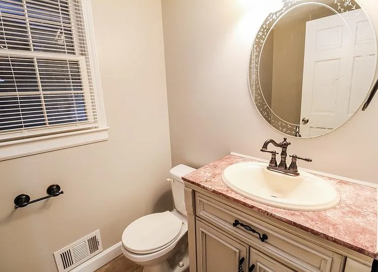 89 Duncan Ct — Photo 10