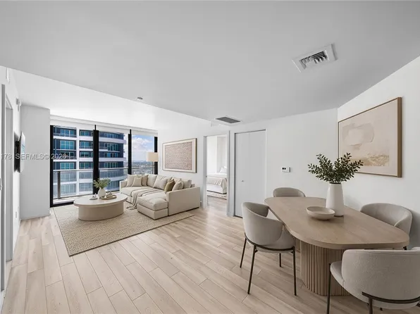 1300 S Miami Ave #3709, Miami, FL 33130