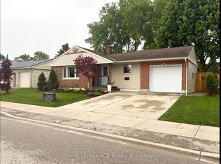 535 13th St, Hanover, ON N4N 1Y5