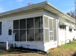 502 N Cherry St, Winslow, IN