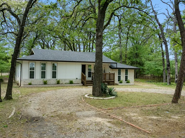 1345 Tawakoni Dr, West Tawakoni, TX 75474