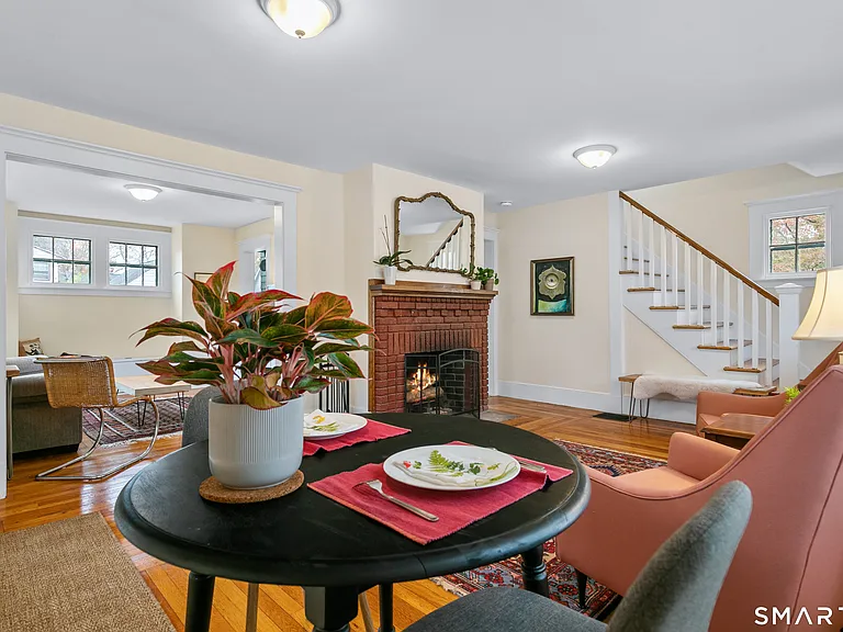 53 Turner Ave — Photo 5