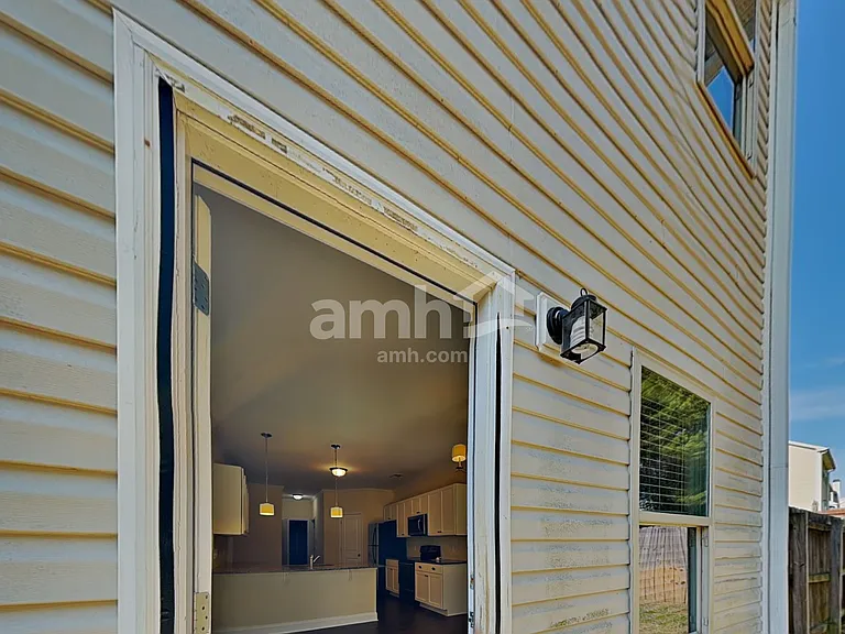 110 Dynasty Ln — Photo 21
