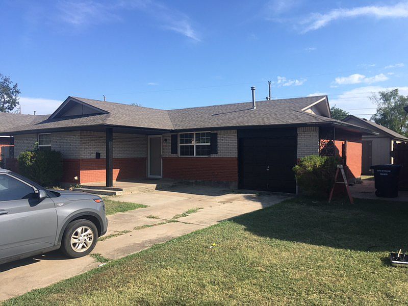 1st image of 932 SW 1st St
