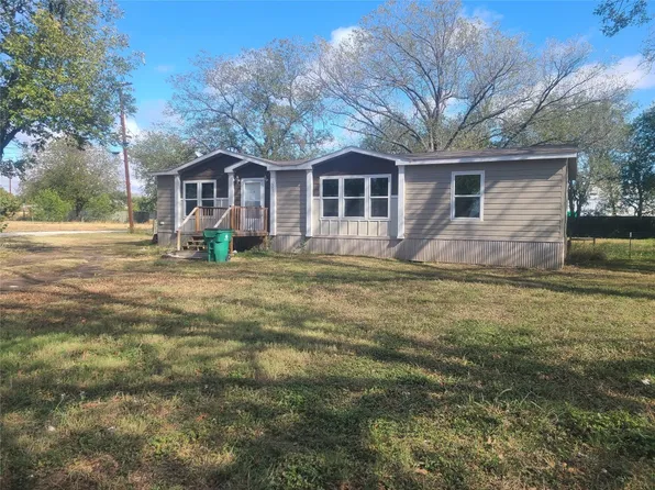 307 S Camden St, Dublin, TX 76446