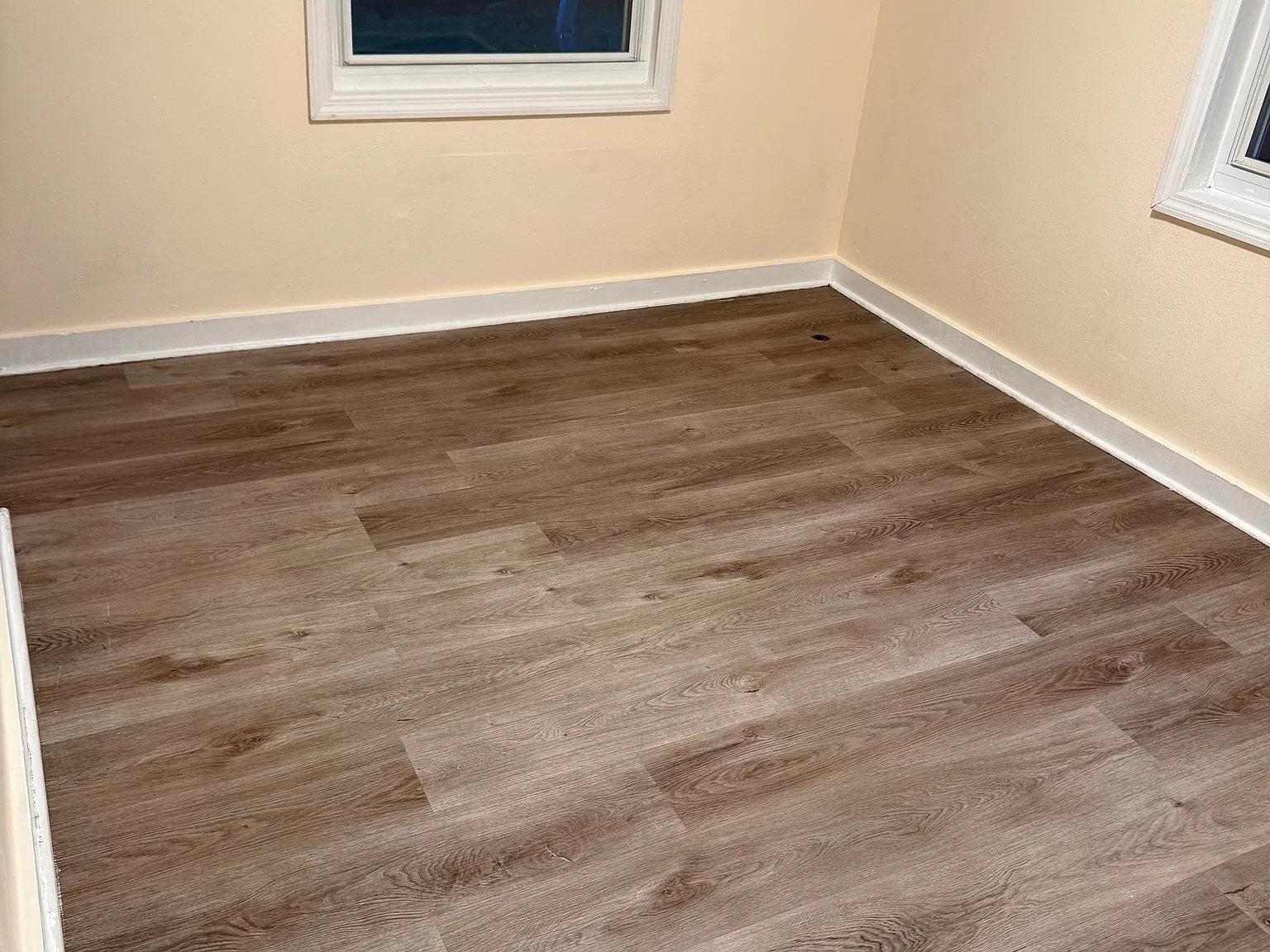 2 bed, 520 sqft, $1,300 — Photo 3