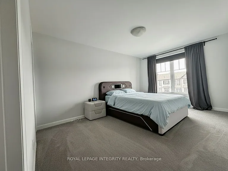 906 Lixnaw Ct — Photo 23