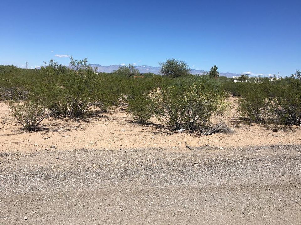 1st image of 10625 S Knoll Crest Ln #0