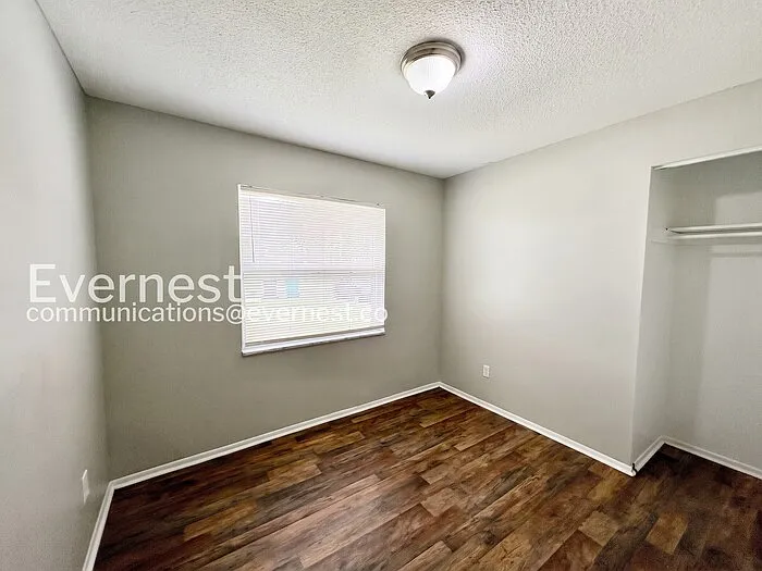 2151 S Ivey Ln — Photo 7
