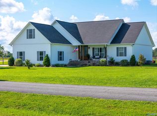 175 Bay View Ln, Centre, AL 35960