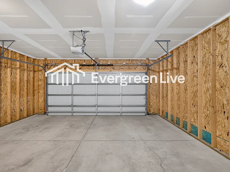 5247 N Cypress St — Photo 7
