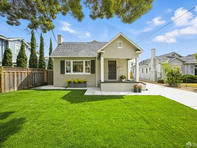 736 Linden Ave, Burlingame, CA, 94010