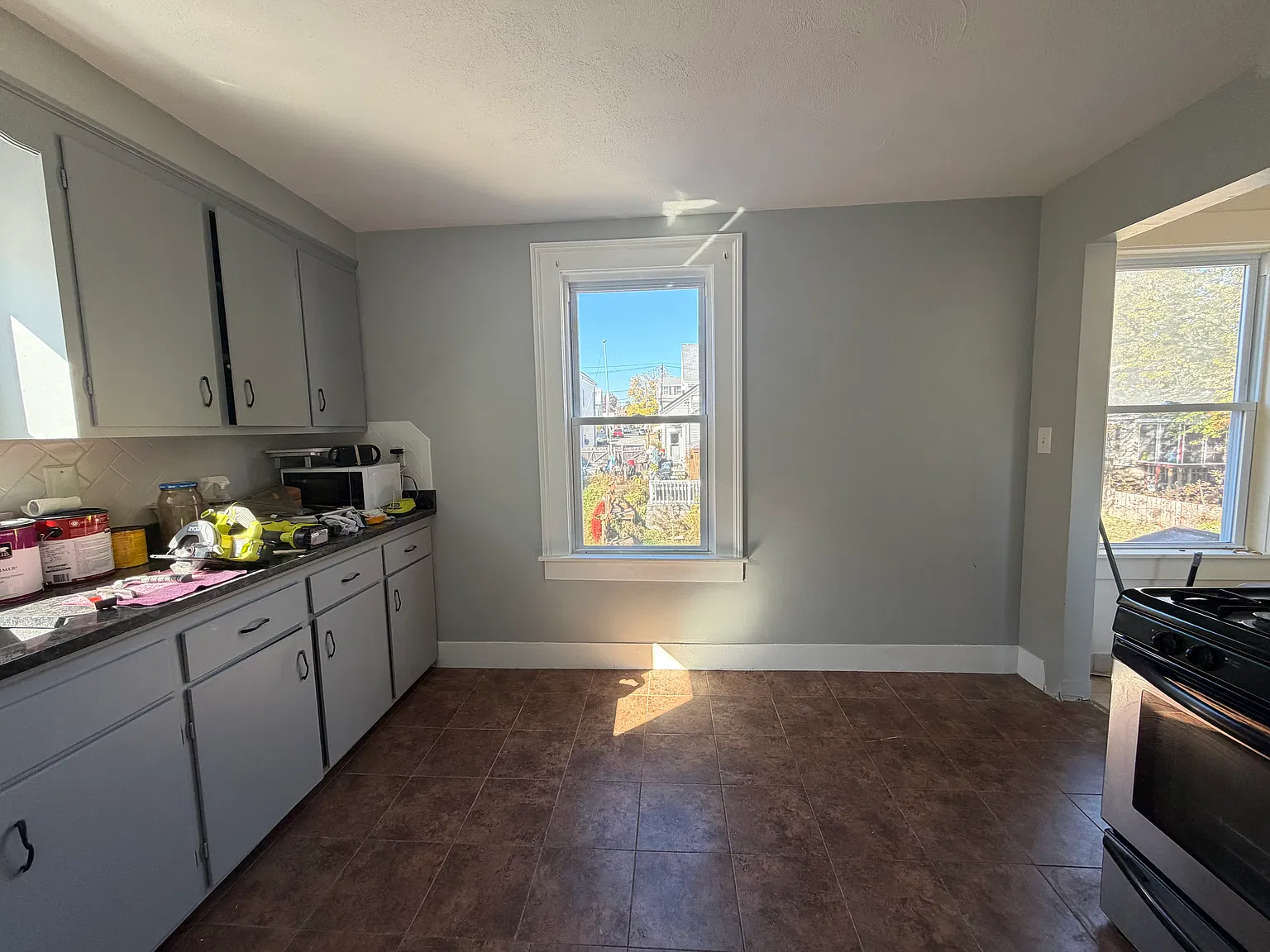 17 Foster St — Photo 2