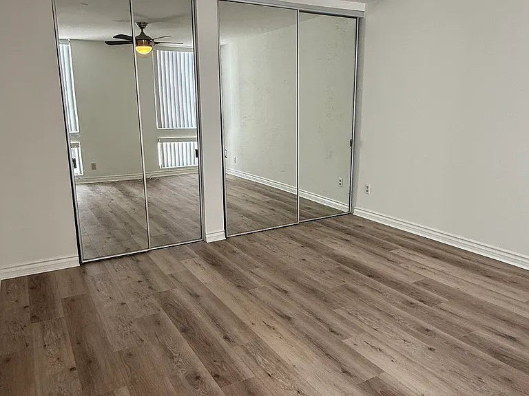 1751 S Bentley Ave #7 — Photo 14
