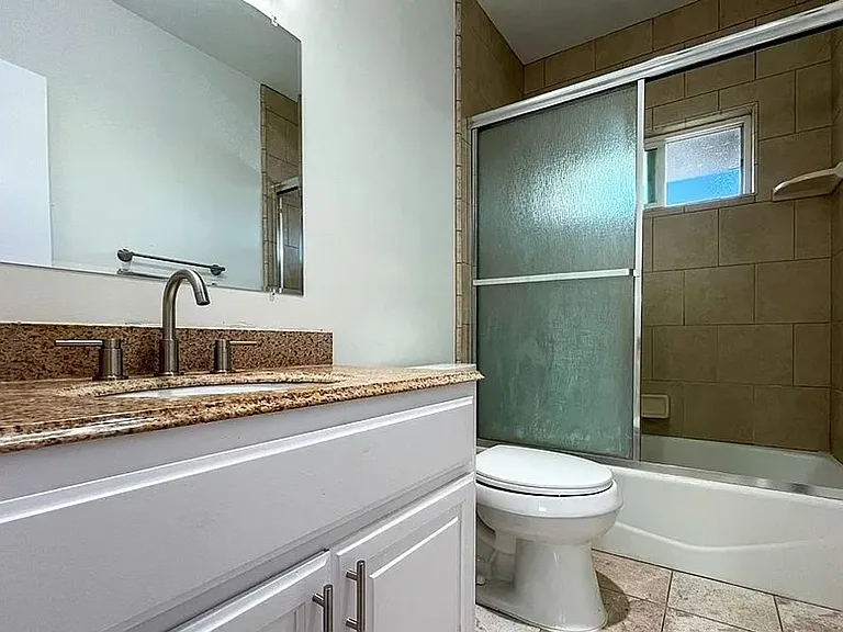 3505 Emerald St — Photo 38