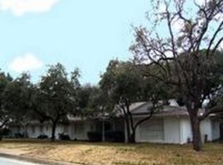 1650 Azteca Dr, Fort Worth, TX 76112