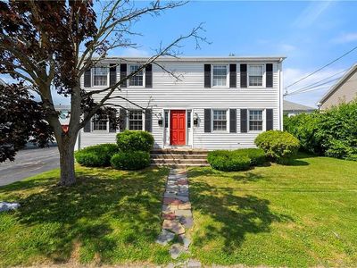 40-42 Agnes St, East Providence, RI, 02914