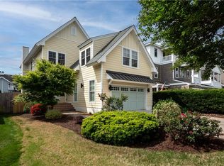 204 62nd St, Virginia Beach, VA 23451